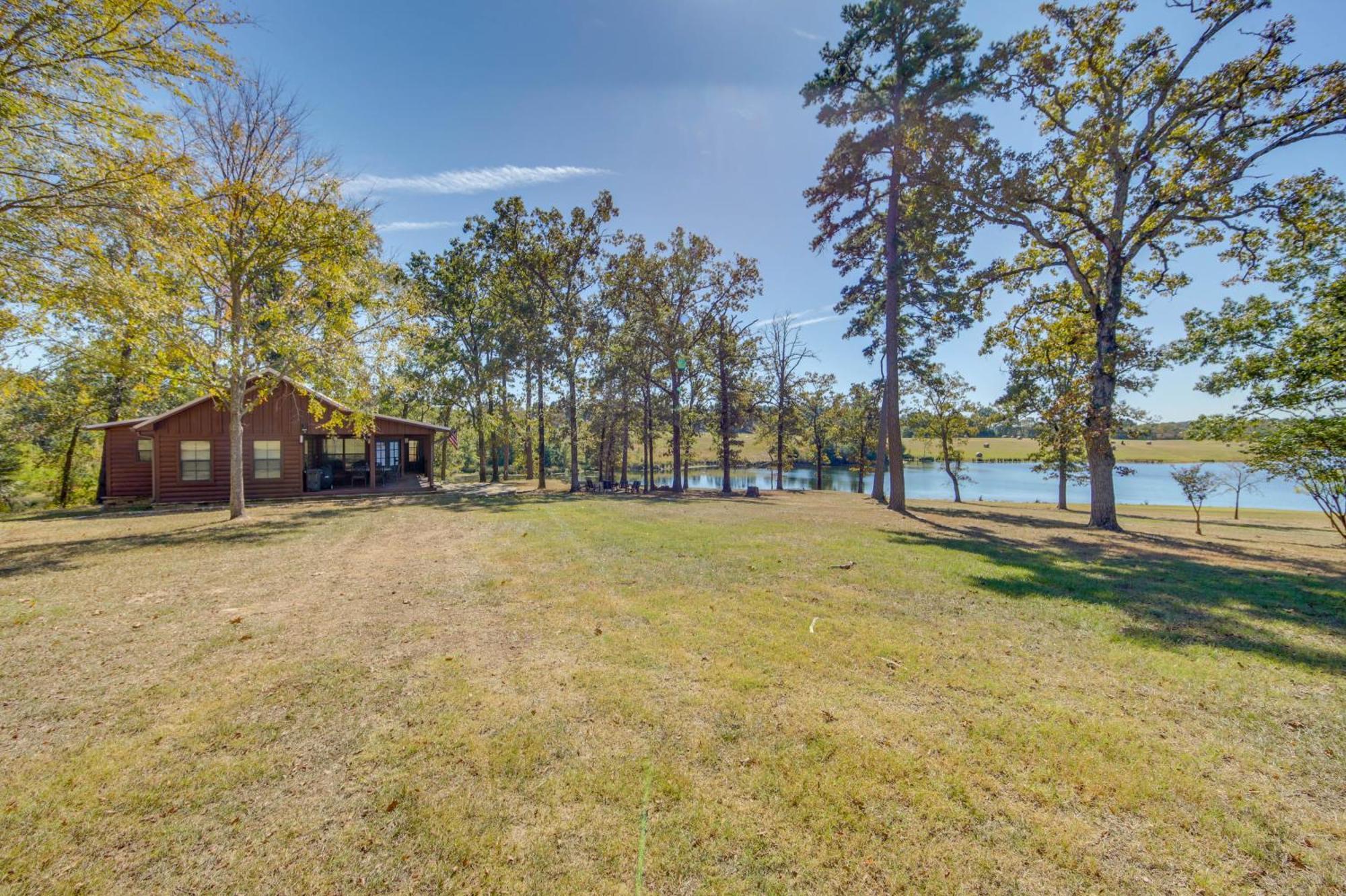 The Bird Cabin Peaceful Refuge In East Texas Ben Wheeler Exterior photo