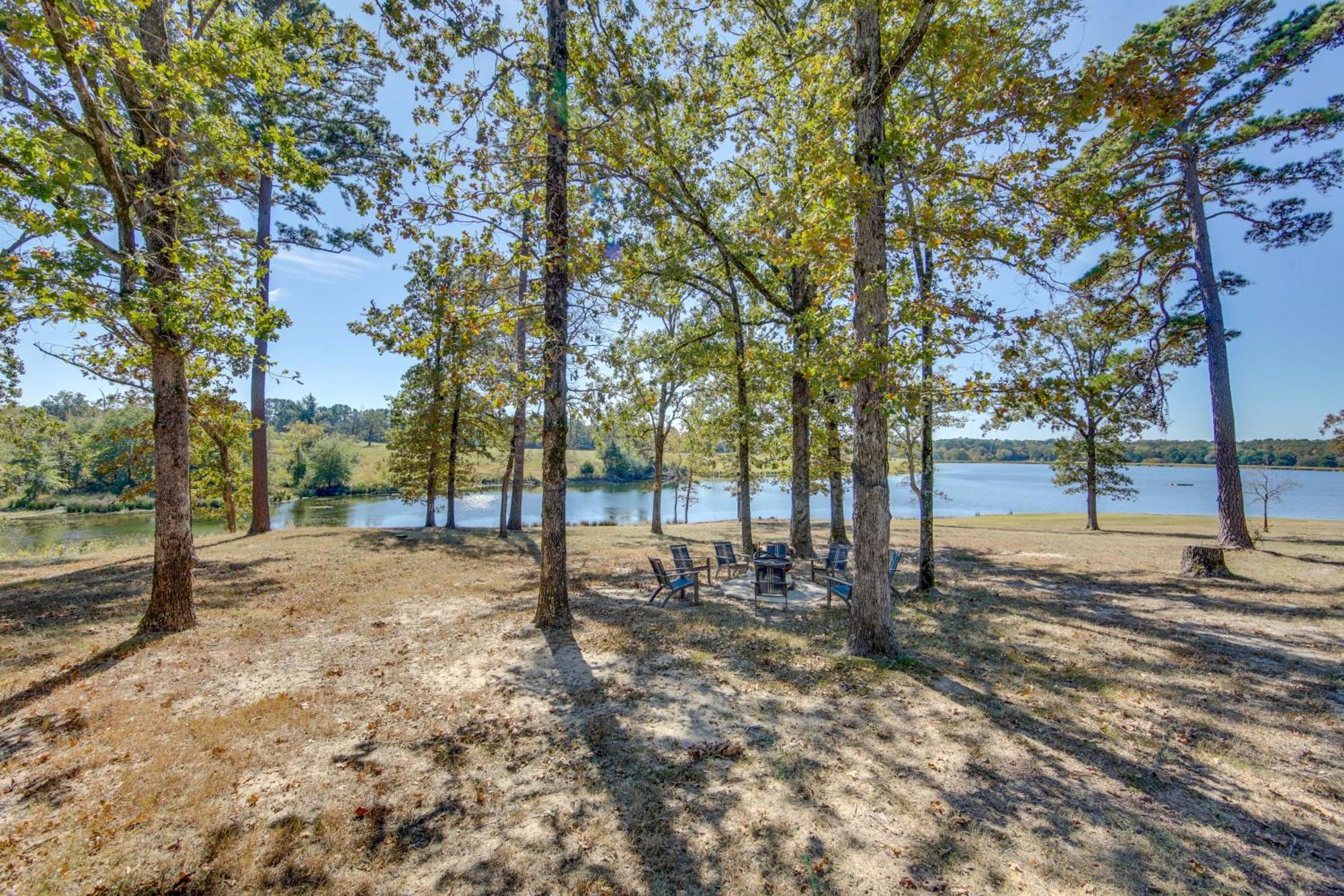 The Bird Cabin Peaceful Refuge In East Texas Ben Wheeler Exterior photo